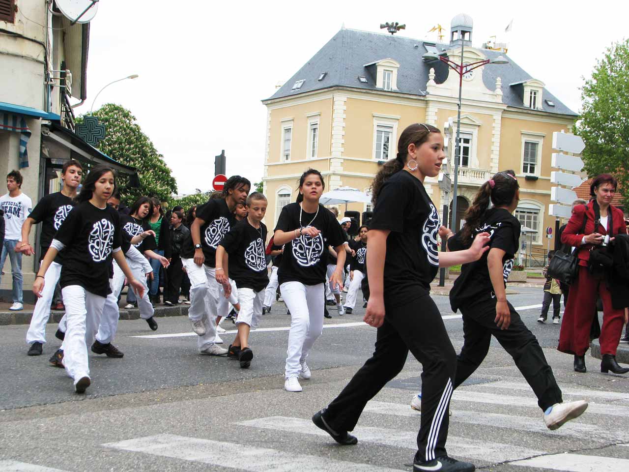 Le groupe de Danse Hip-Hop de la MJC Ô Totem de Rillieux la Pape