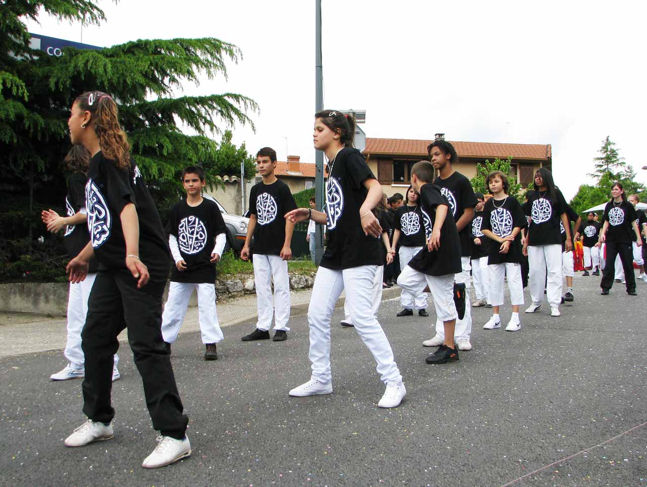 Le groupe de Danse Hip-Hop de la MJC Ô Totem de Rillieux la Pape
